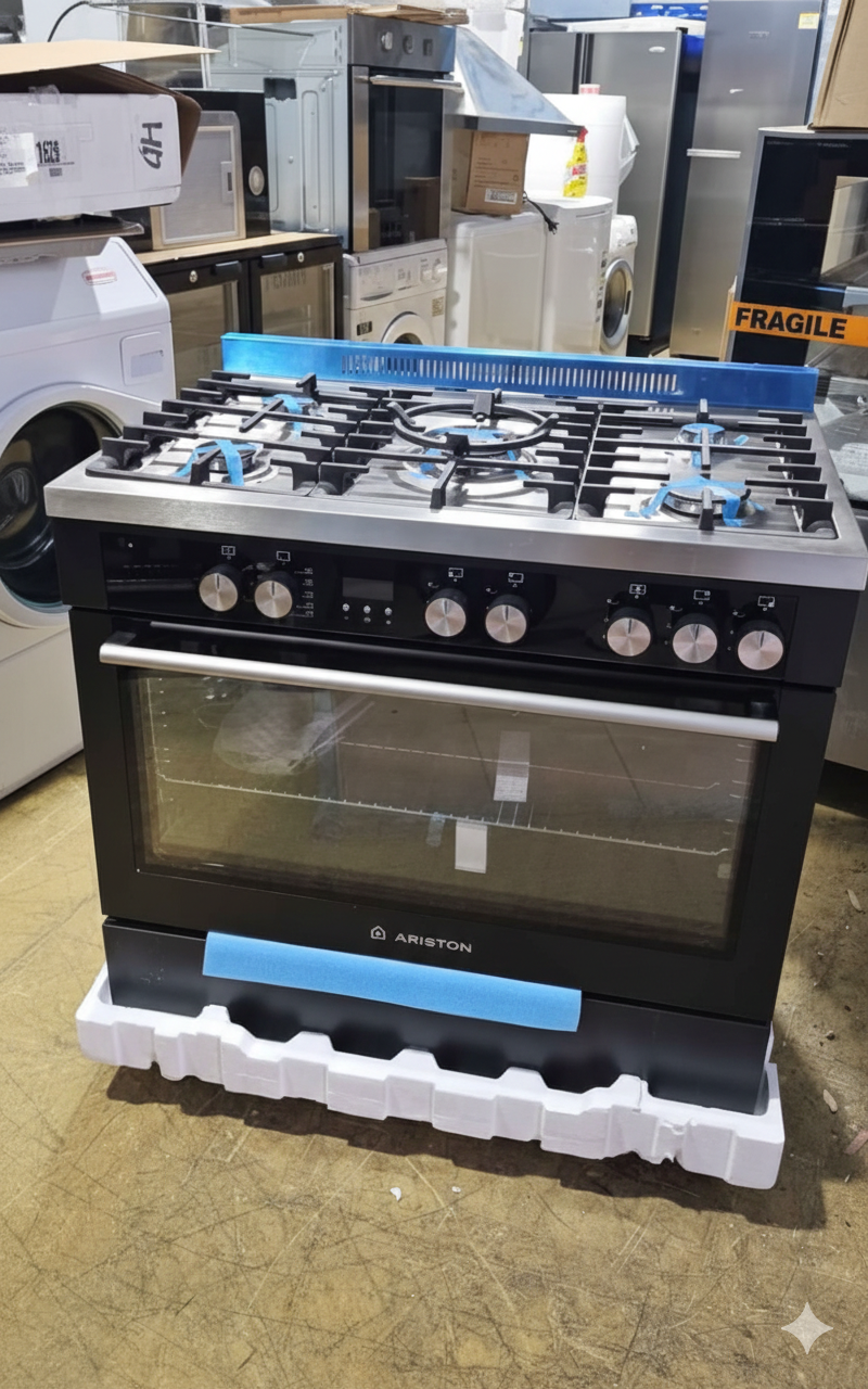 90 cm Black stove Ariston