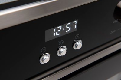 EO605SX – 60cm Fan Forced Oven