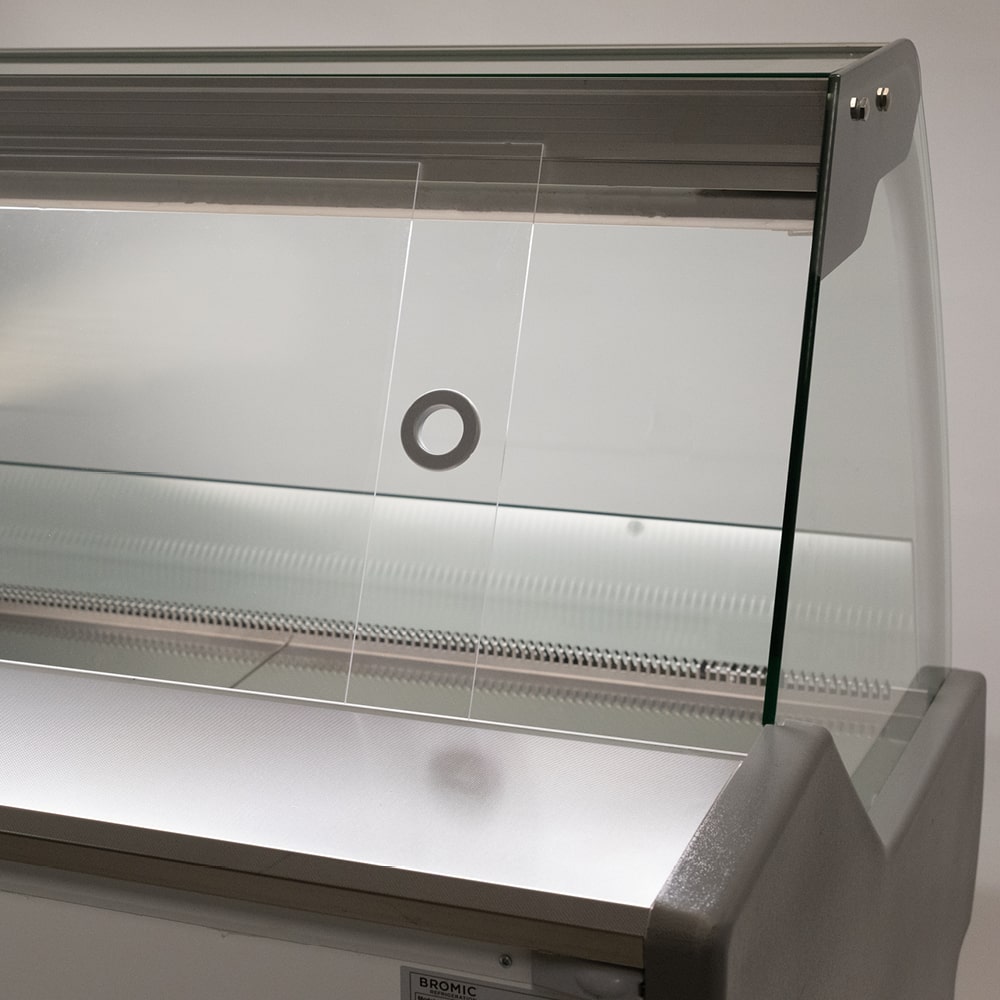 Curved Glass Deli Display – 2580mm