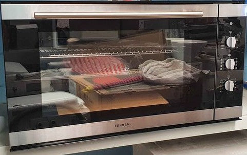 90cm Electric Wall Oven with 15 Amp plug
