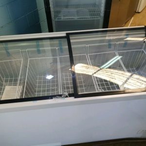 GLASS DOOR 610 LTR CHEST FREEZER SLIDING DOORS