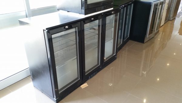 EUROTAG 328LT 3 DOOR UNDER BENCH BACK BAR DISPLAY FRIDGE