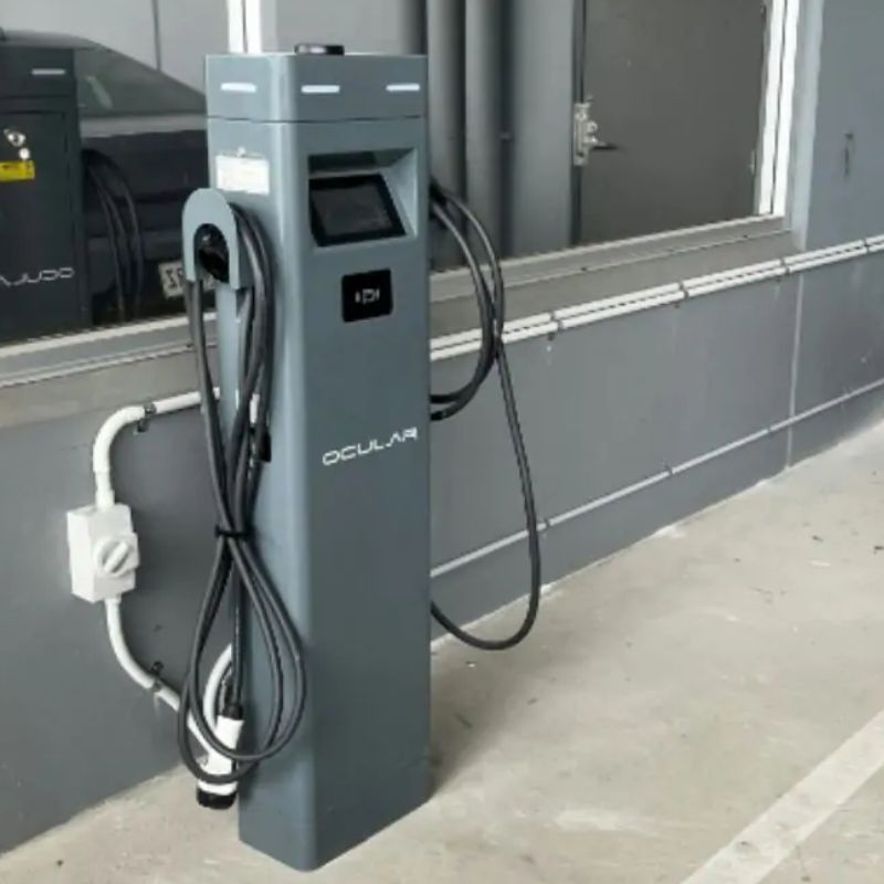 Ocular IQ Dual Port Tower V2 | 2 x 22kW | Tethered w/4.7m Type 2 Cables
