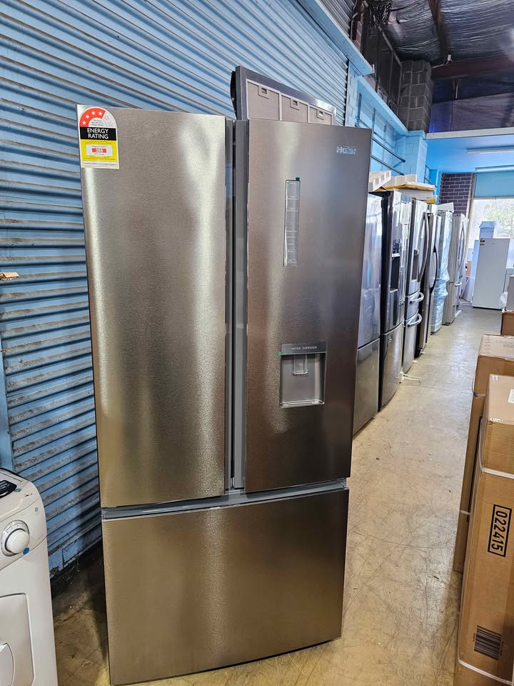 489L 600 Series French Door Refrigerator Freezer Water 70 Ways