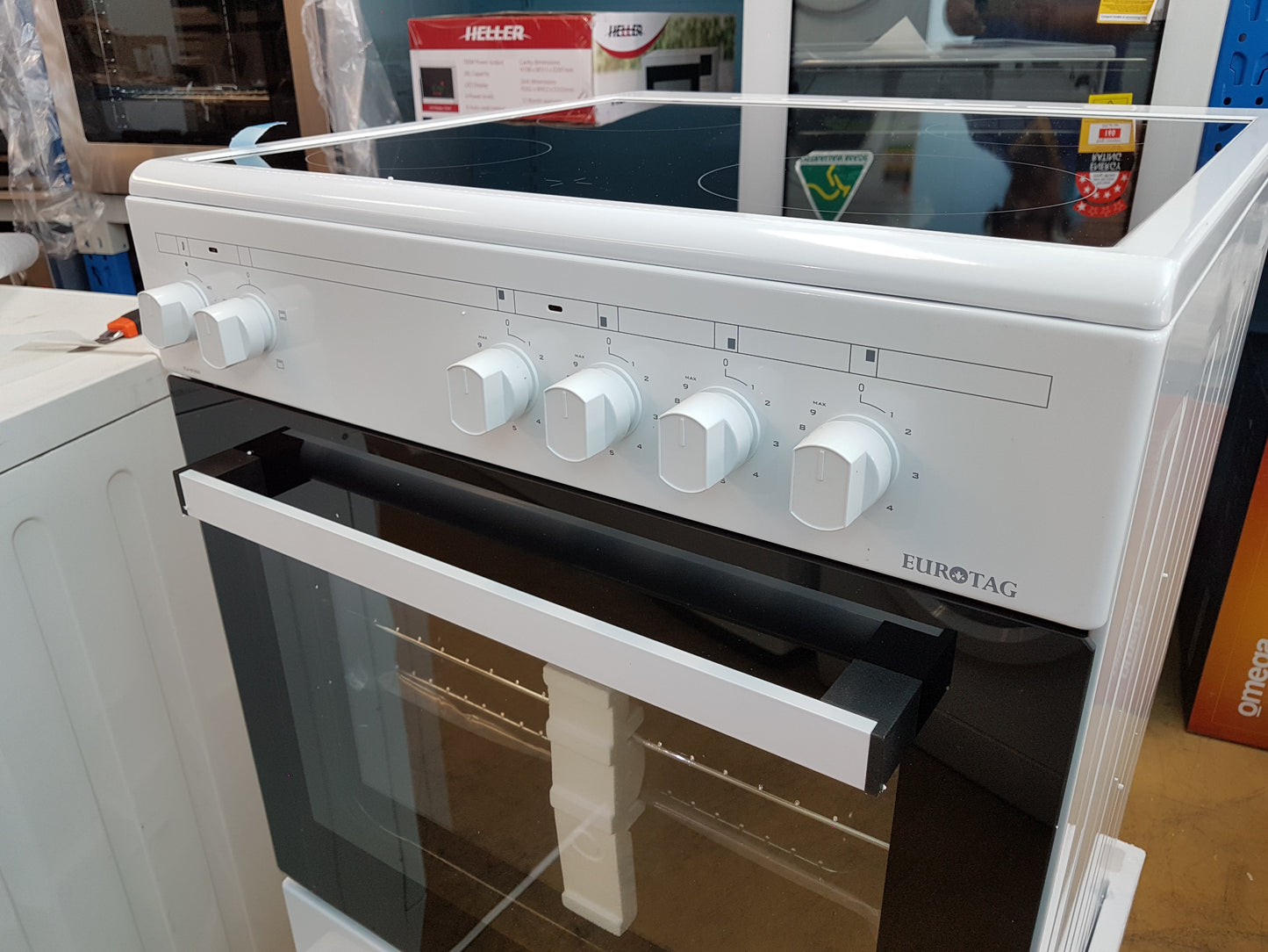 Eurotag 60cm Freestanding Electric Oven + Ceramic Cooktop Stove