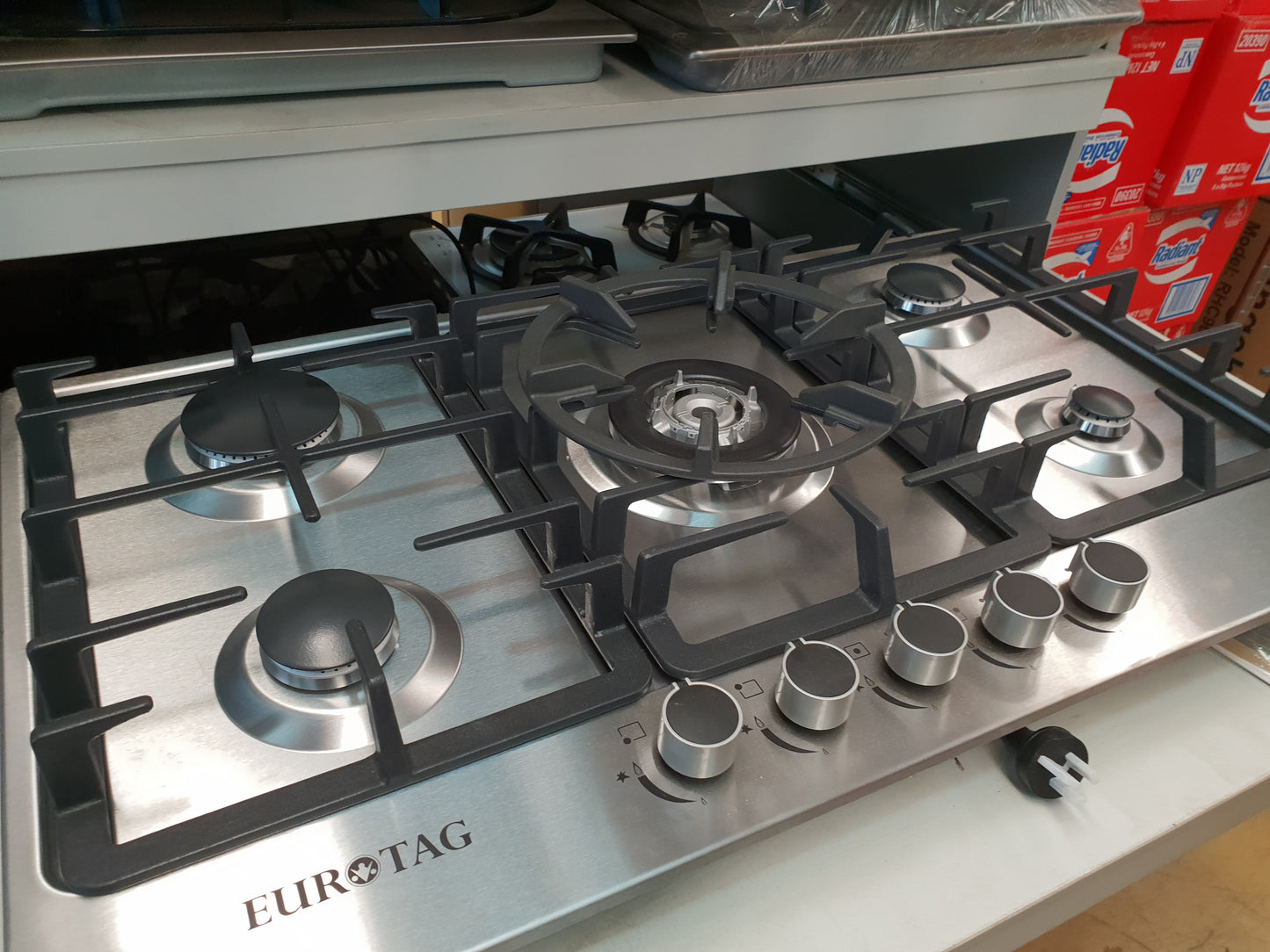 EuroTag 900MM / 90CM STAINLESS STEEL Gas Cooktop With Heavy Duty Cast Iron And WOK BURNER Italian Sabaf burner