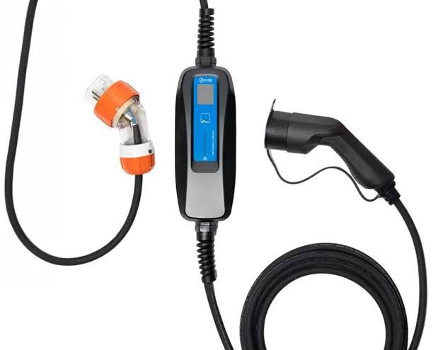 KWIK Portable Type 2 Charger | 32 Amp | 22kW