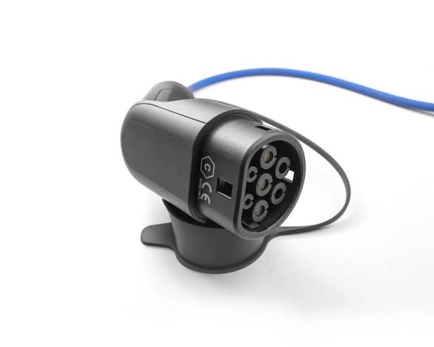 Mini Portable Type 2 EV Charger | 15 Amp Plug